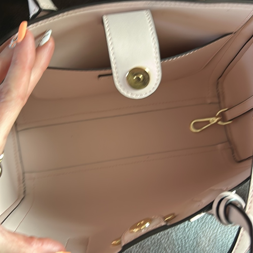 Michael Kors Tote - Picture 3 of 13